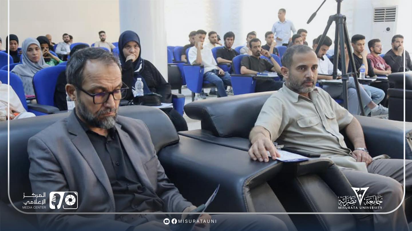 كلية القانون تنظم حوارية ووقفة احتجاجية بعنوان فلسطين قضيتي