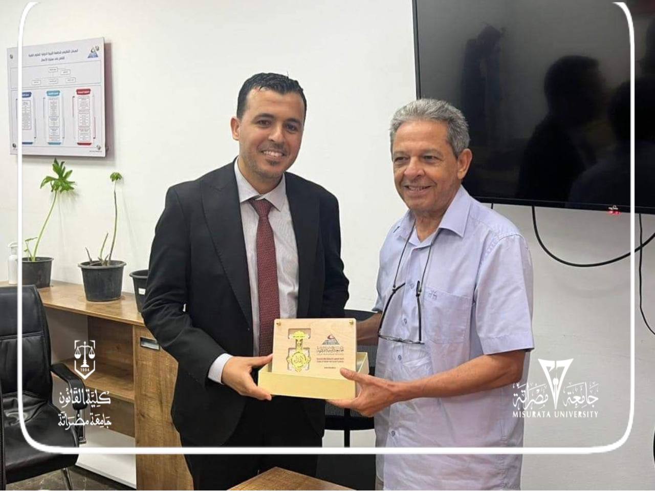 زيارة السيد عميد الكلية لبرنامج القانون  بالجامعة الليبية الدولية للعلوم الطبية (LIMU) ببنغازي