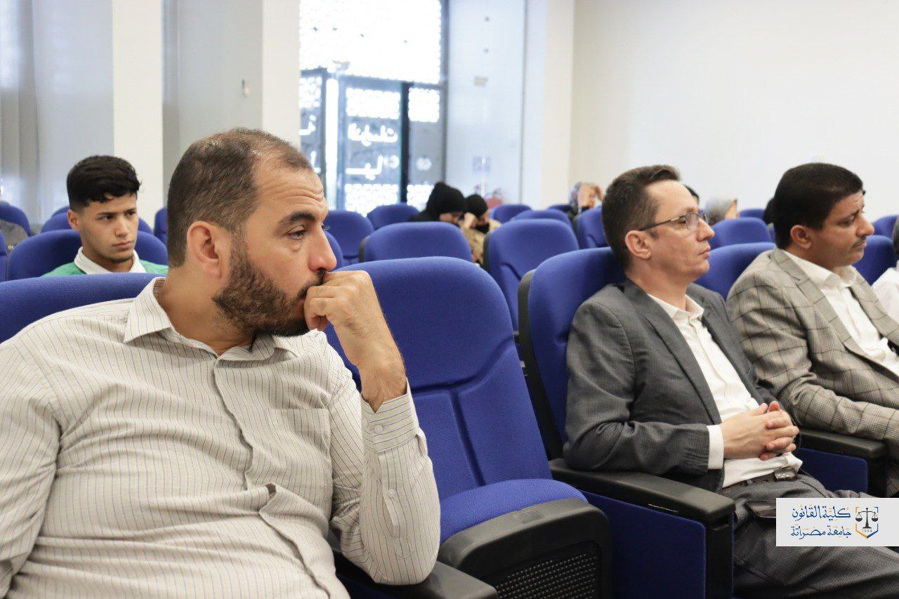 مكتب خدمة المجتمع والتعليم المستمر ينظم جلسة حوارية بعنوان المنازعات الانتخابية (حوار تفاعلي بين القانون والممارسة). 