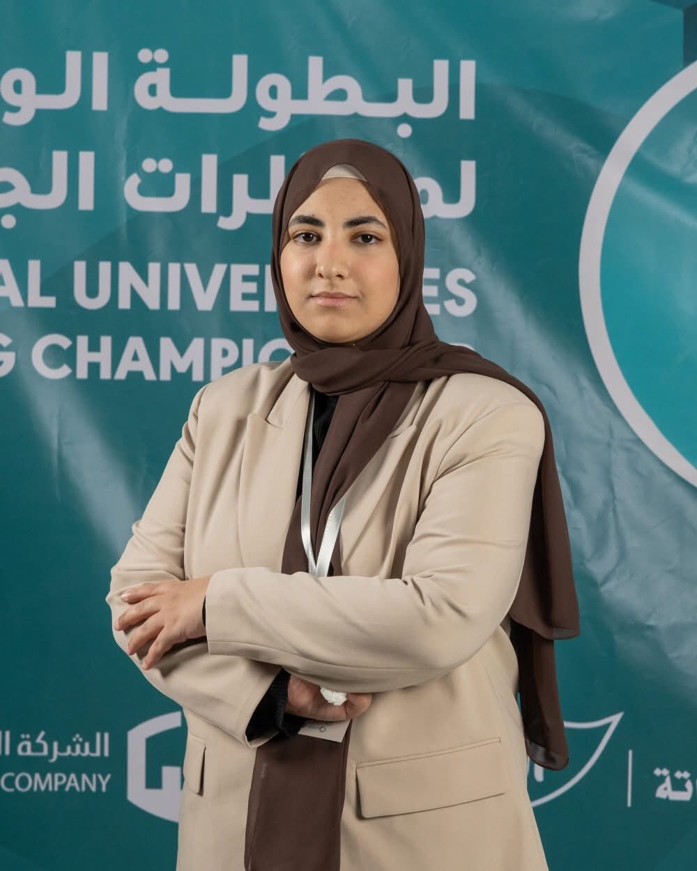 فريق جامعة مصراتة يحرز المركز الأول في البطولة الوطنية للمناظرات